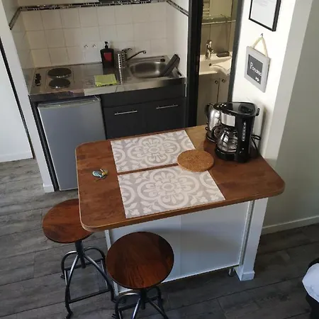 La Compagnie Des 5 Mondes Apartmán *