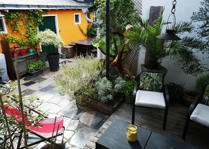 La Compagnie Des 5 Mondes * サン・ナゼール