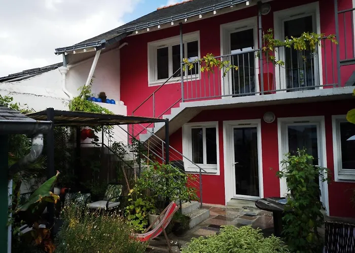 La Compagnie Des 5 Mondes *